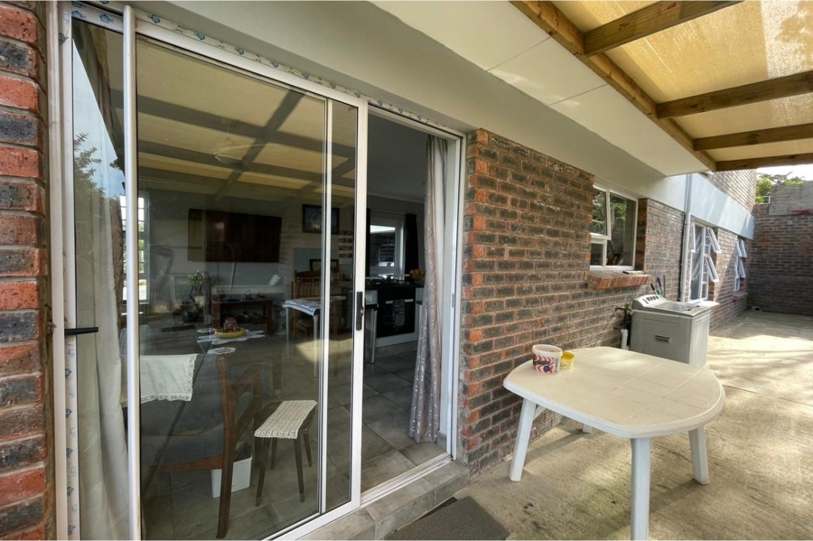2 Bedroom Property for Sale in Gqunube Green Ecovillage Eastern Cape